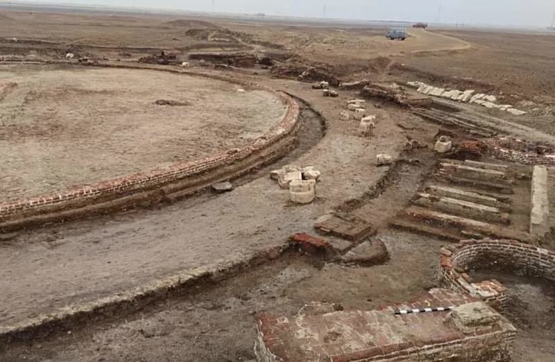Ancient Temple of Pelusius Unearthed at Tell el-Farma — 35m Basin Linked to the Nile