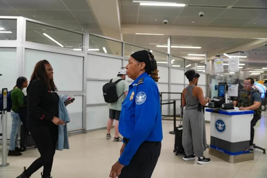White House Floats Privatizing TSA as Shutdown Strains Airport Security