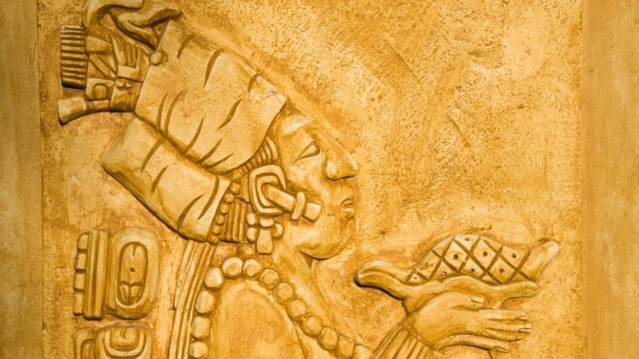 A $4 Thrift-Store Find Turned Out To Be a 1,200-Year-Old Mayan Vase — And Was Returned to Mexico