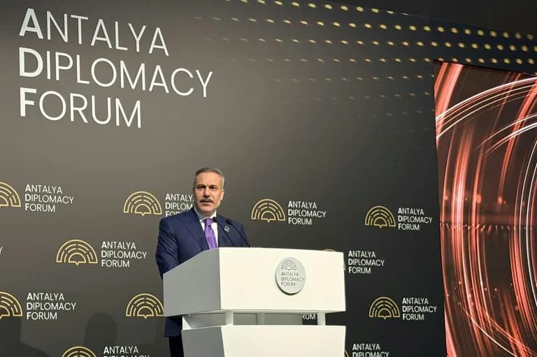 Turkey Says It Is Optimistic US–Iran Ceasefire Will Be Extended as Pakistan Prepares Follow-Up Talks
