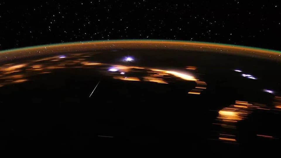 Lyrid Meteor Shower 2026 Peaks April 22 — Catch Spring’s Moonless ‘Shooting Stars’