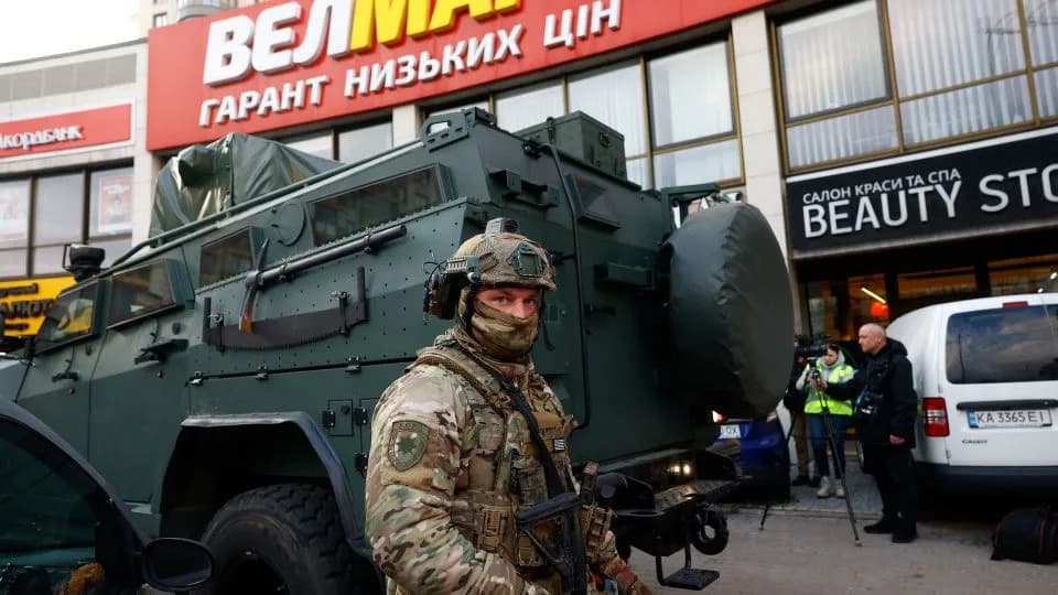 Kyiv Supermarket Siege: Gunman Kills Six, Takes Hostages — Police Kill Attacker; Terror Probe Launched