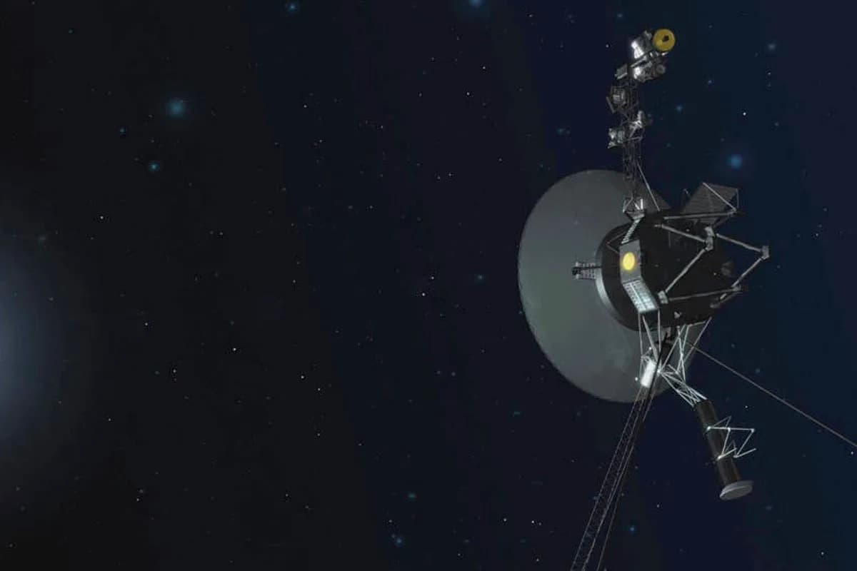 Voyager 1 Losing Power: NASA Turns Off Instrument and Tests 'Far-Out Plan' to Keep Probe Alive