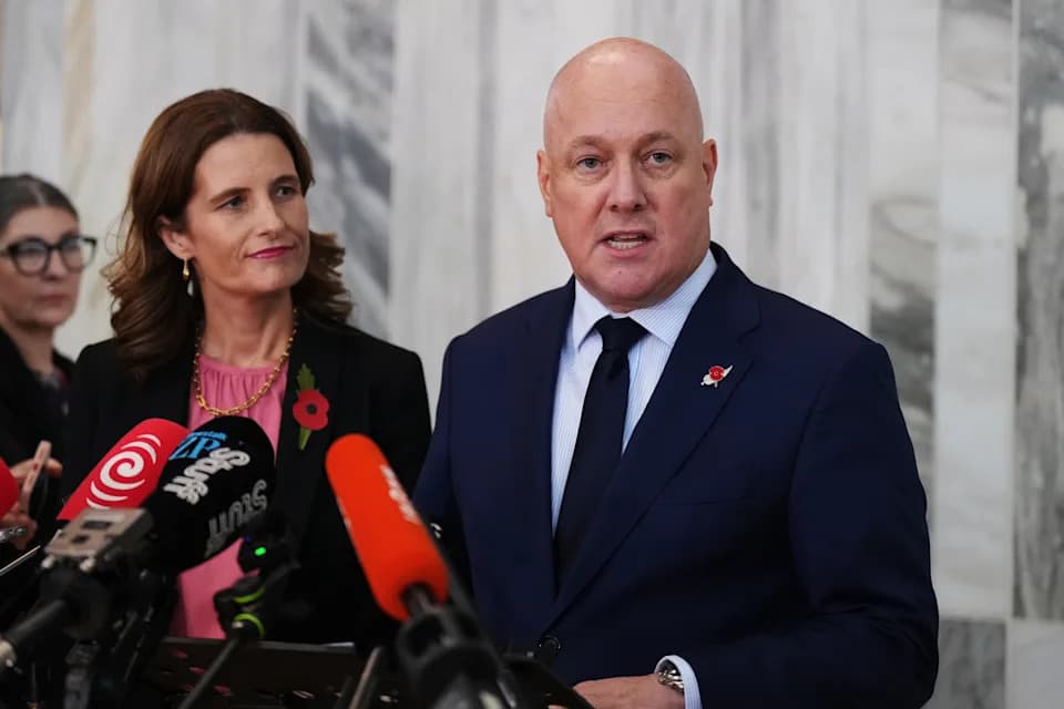 Luxon Survives Private Confidence Vote as Polls Slip Ahead of November Election