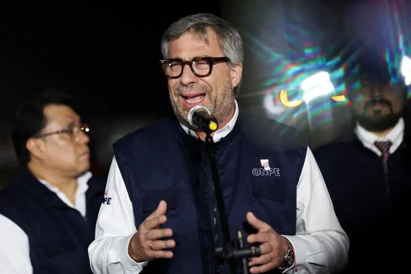 Peru Election Chief Resigns Amid Delayed Count and Growing Scrutiny