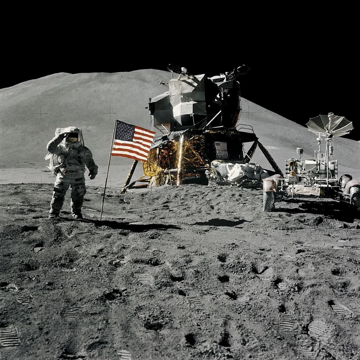 Former U.S. Astronauts Launch Bipartisan Nonprofit To Defend American Democracy