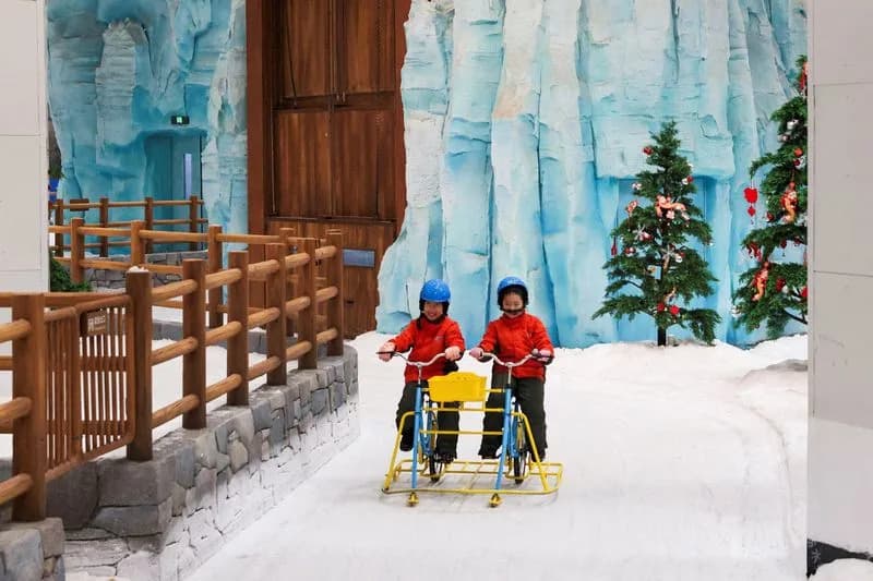 China Unveils Cross-Department Plan to Make Cities More Youth- and Child-Friendly