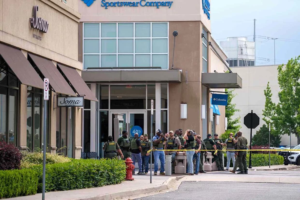 One Dead, Five Injured — Including School Students — After Shooting at Mall of Louisiana