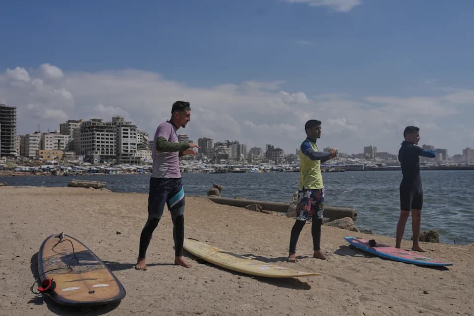 Gaza Surfers Find Fleeting Joy Riding Rare Mediterranean Waves Amid Conflict