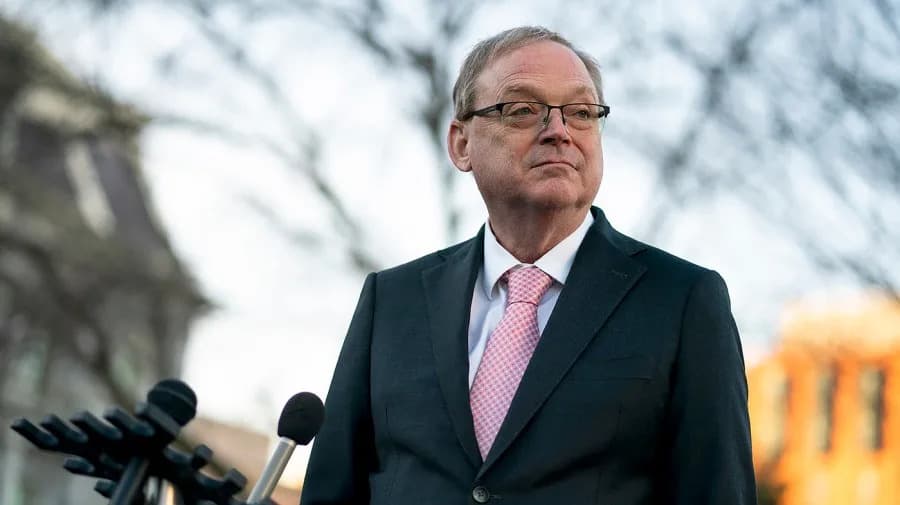 Hassett Says Powell Could Step Down From Fed Board If Inspector General’s Report Pleases Him