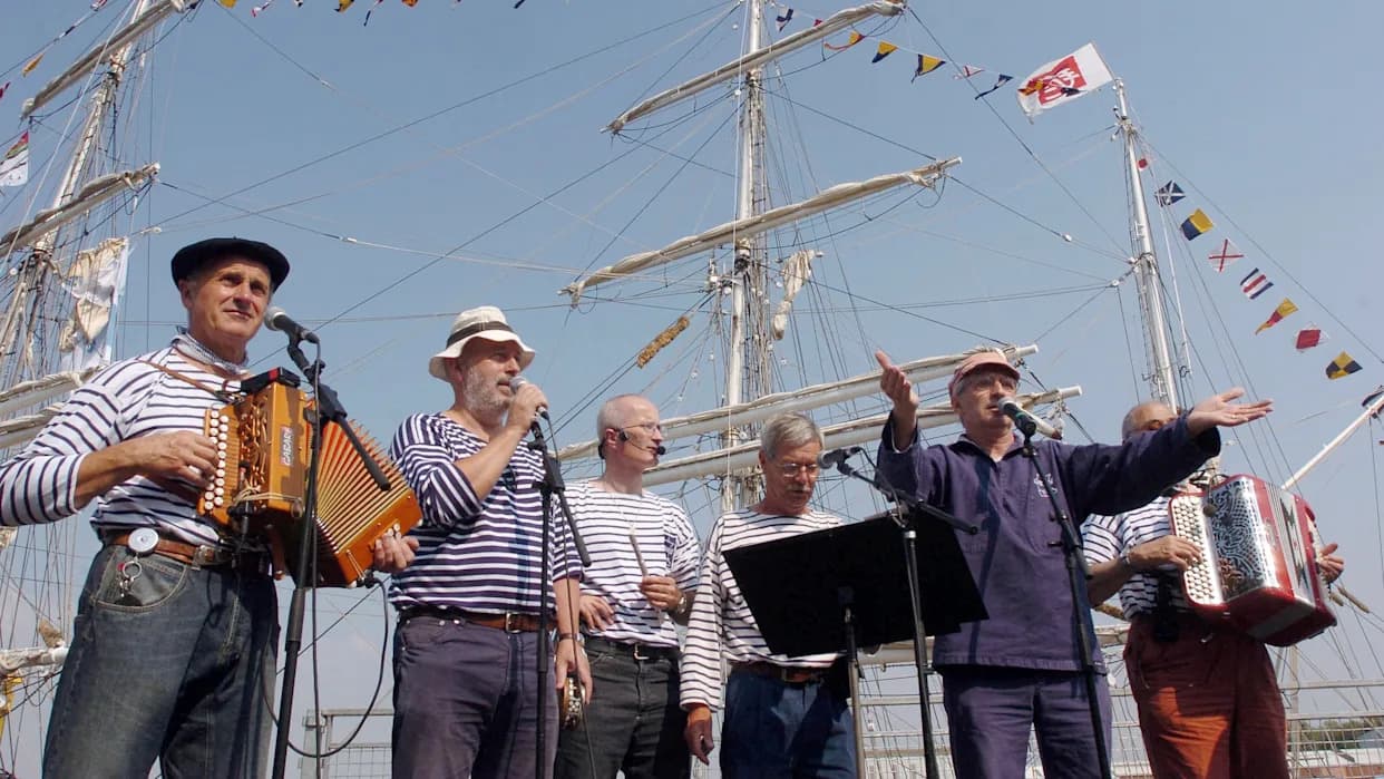 How Sea Shanties Improve Team Timing — Lab Study Shows Simple Vocal Cues Stop Groups From Speeding Up
