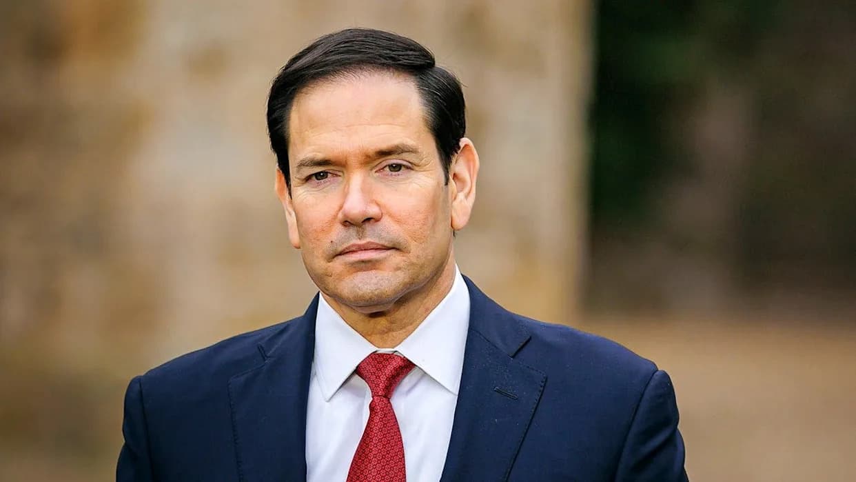 Marco Rubio Ditches Suit for Nike Tracksuit on Air Force One, Sparking Memes