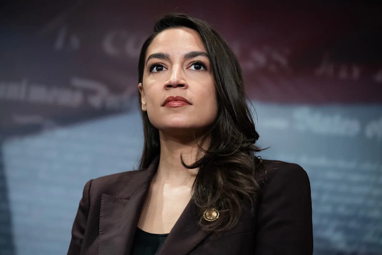 AOC Signals Caution Ahead of 2028: Selective Endorsements, Open Options