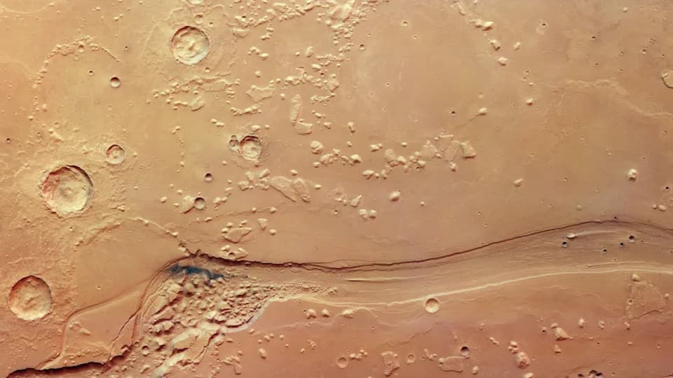 Mars Express Reveals Chaos Terrain and Flood‑Carved Canyons in Shalbatana Vallis