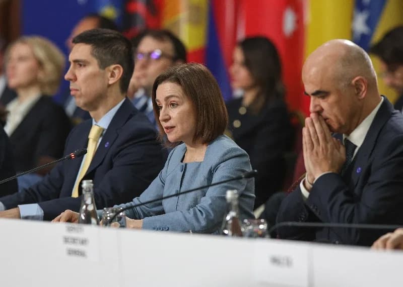 Moldova Warns as Putin Eases Russian Passports for Breakaway Transdniestria