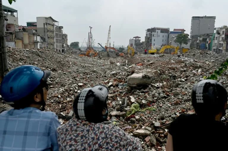Lightning Advance: Hanoi Demolishes Districts for Ambitious 100-Year Urban Renewal