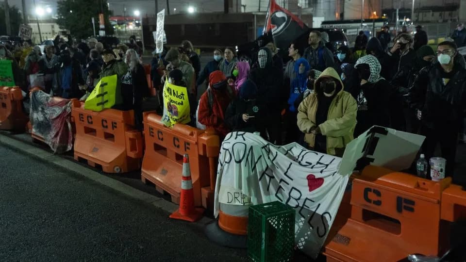 Hunger Strike at Newark ICE Detention Center Sparks Protests and Clashes with Masked Agents