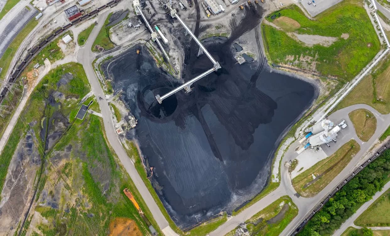 EPA Reopens Federal Coal Ash Permit Plan; Critics Warn 'Permits for Life' Could Weaken Oversight