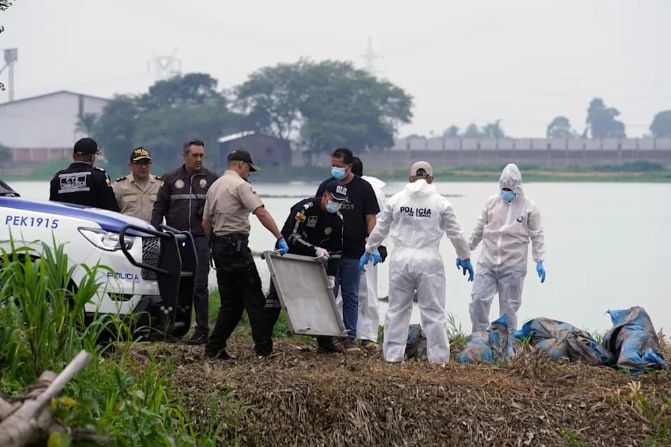 Eight Bodies Found in Plastic Bags Near Babahoyo Amid Escalating Gang War in Ecuador