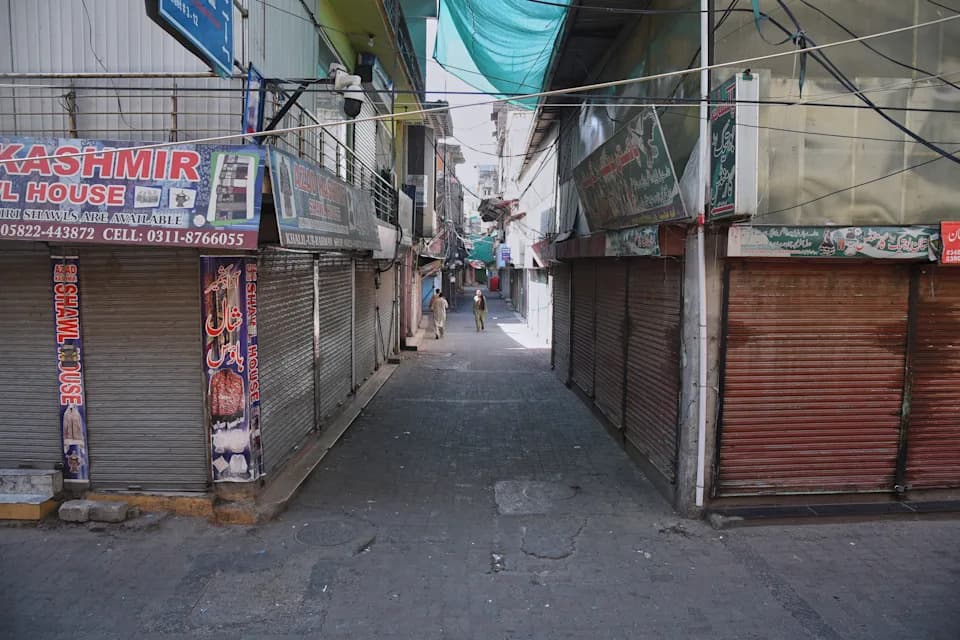 Strike Paralyzes Pakistan-Administered Kashmir After Rawalakot Clashes Kill Seven