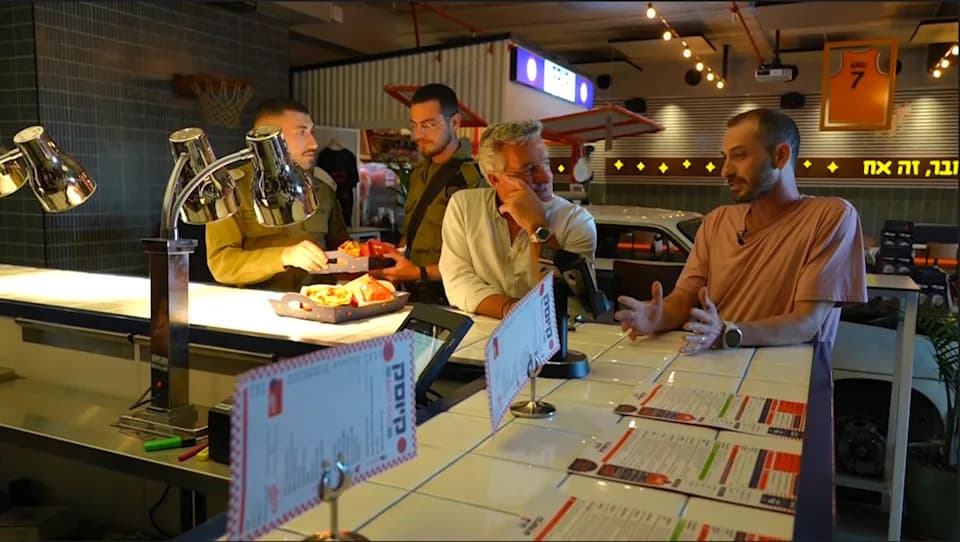 ‘We’re Here to Stay’: Israeli Restaurateur Opens Burger Joint Near Lebanon Border Amid Escalating Attacks