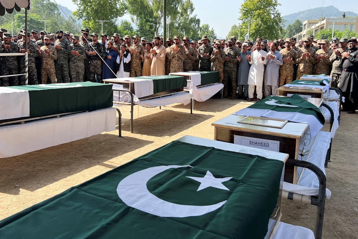 At Least 22 Killed as Pakistani Military Mi-17 Helicopter Crashes Near Muzaffarabad