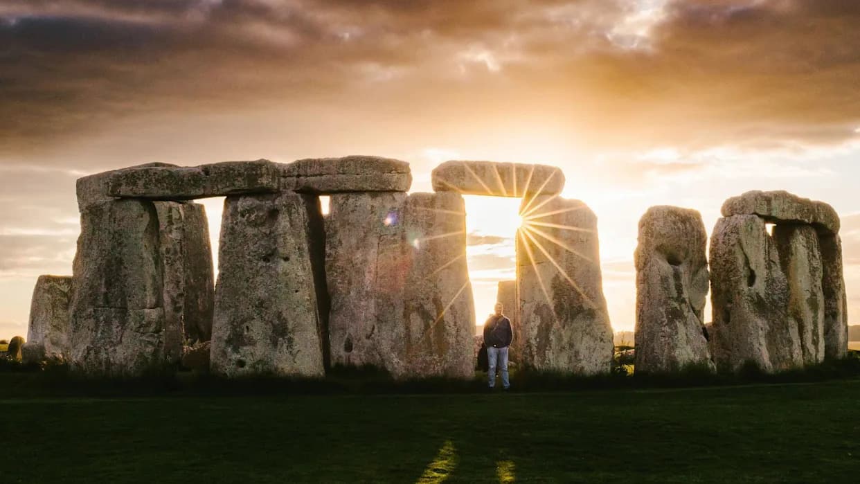 Virtual Stonehenge Exhibition Goes Live for the Summer Solstice — Explore the 2022 ‘World of Stonehenge’ Online