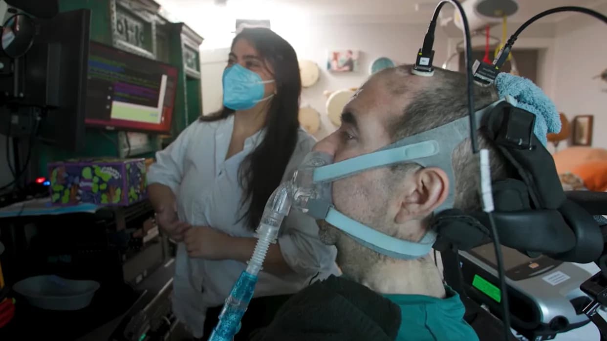 Brain Implant Restores Voice and Independence to Man With ALS
