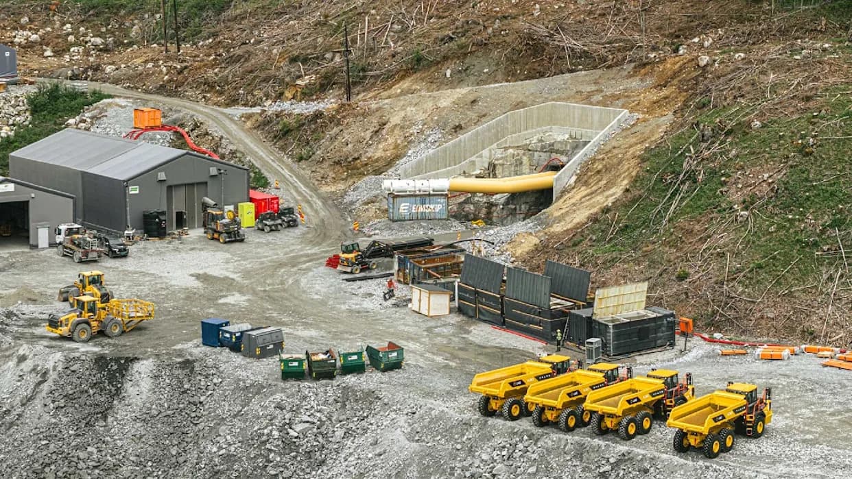 LNS Deploys Volvo A30 Electric Haulers at Hemsil 3 — Cutting Emissions in Tunnel Work