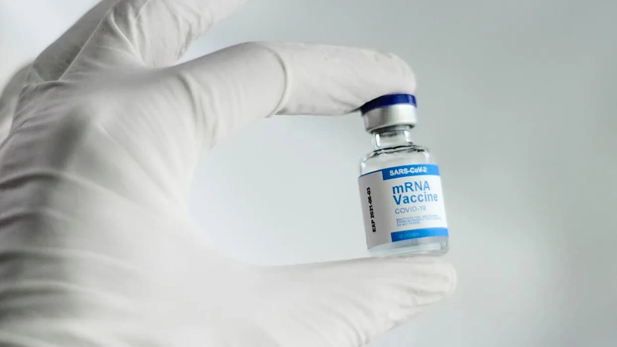 KFF Poll: People Seeking Health Advice Online More Likely To Believe Vaccine Myths