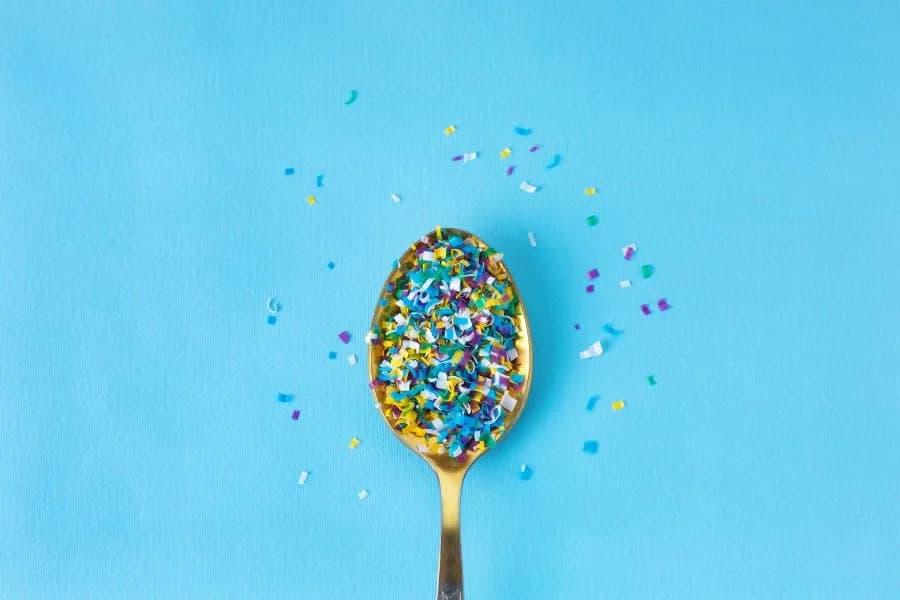Heat‑Killed 'Postbiotic' Qi601 Shows Early Promise for Trapping Microplastics in the Gut