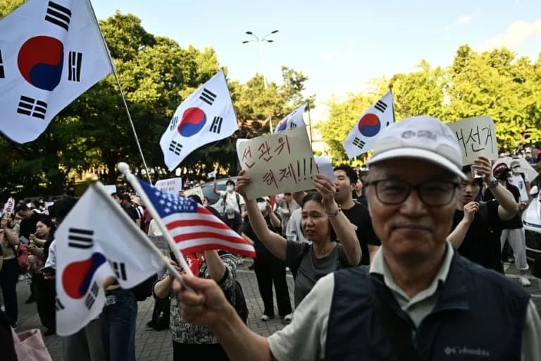 South Korea Election Commission Raided Over Alleged Falsified Turnout Figures