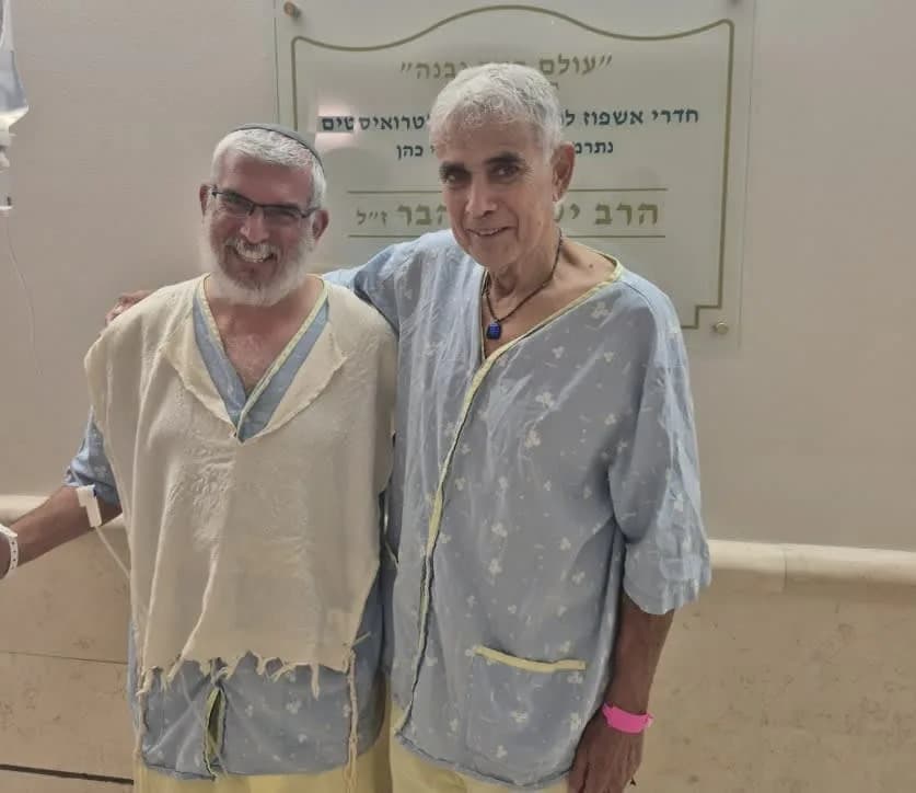 Full Circle: Kidney Donor Reconnects Survivor With Rescuer’s Family 24 Years After Atzmona Attack