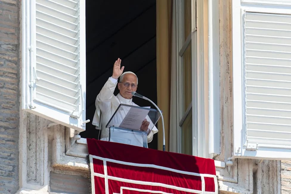 Pope Leo XIV Urges Youth to Use Social Media and AI With Restraint, Warns Against 'Unreal' Digital Worlds