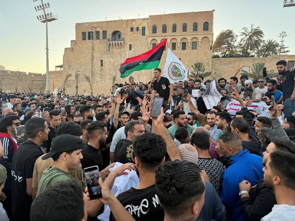 Tripoli Erupts: Mass Protests Over Hours‑Long Power Cuts and Soaring Electricity Costs