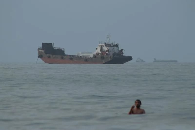 Oman Proposes Regional, Voluntary-Fee Plan With Iran To Jointly Manage Strait Of Hormuz