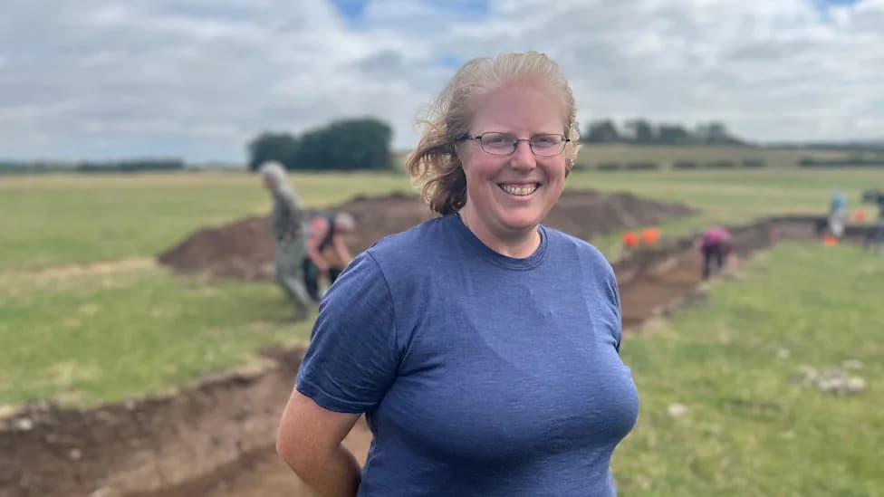 Archaeologists Dig at Sprouston for Potential 6,000-Year-Old Neolithic Enclosure — Could Be The Most Northerly Known
