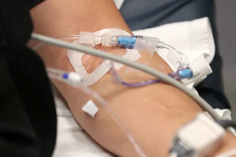 Home Injection Lets Heart Failure Patients Skip ER Diuretics; New Blood Test Detects TB Early
