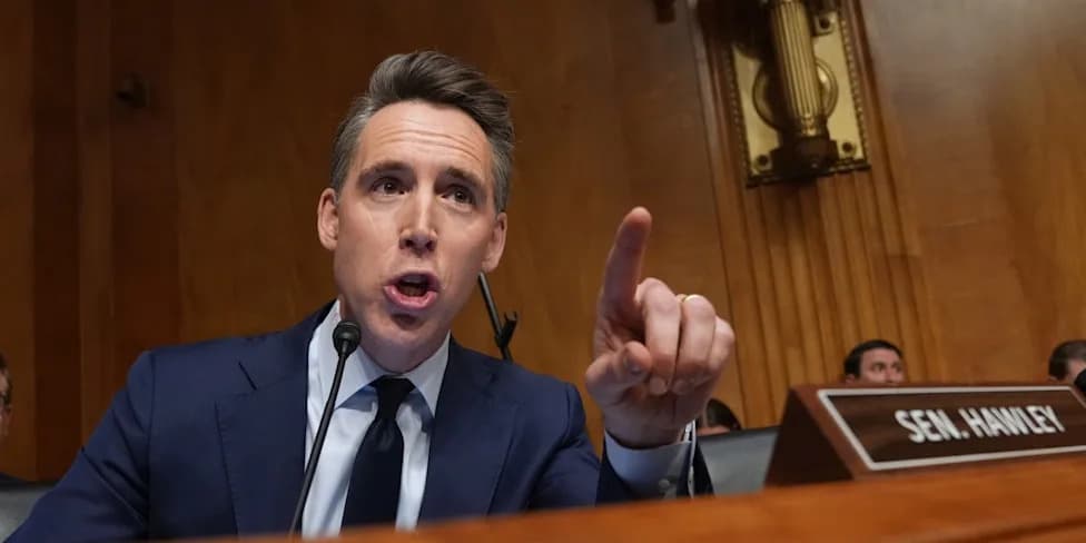 Hawley's 'No Honest Person Pleads the Fifth' Post Backfires After Critics Cite Trump's 440+ Fifth Amendment Invocations