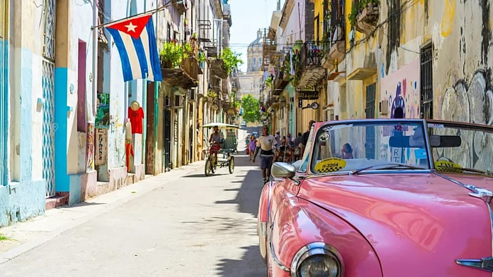 Cuba’s Tourism Nears ‘Almost Total Paralysis’ as Hotels Close and Chains Withdraw