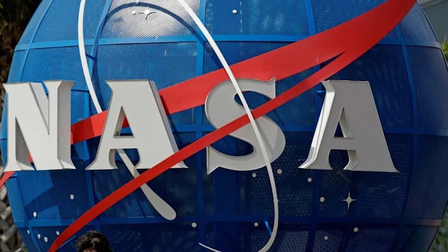 NASA Previews Three Upcoming Spacewalks as Agency Accelerates Moon Return Plans