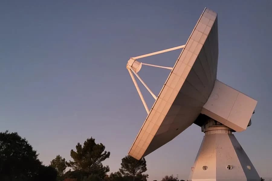 SETI May Be Tuning to the Wrong Frequencies — ALMA Survey Urges Broader Search