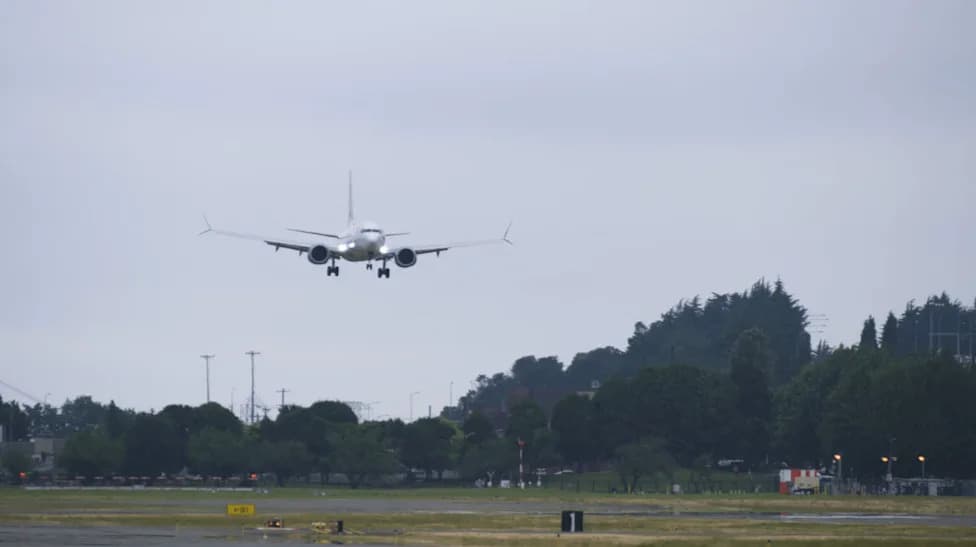 Boeing 737 MAX 10 Completes Final Planned Certification Flight, Targets 2026 FAA Approval