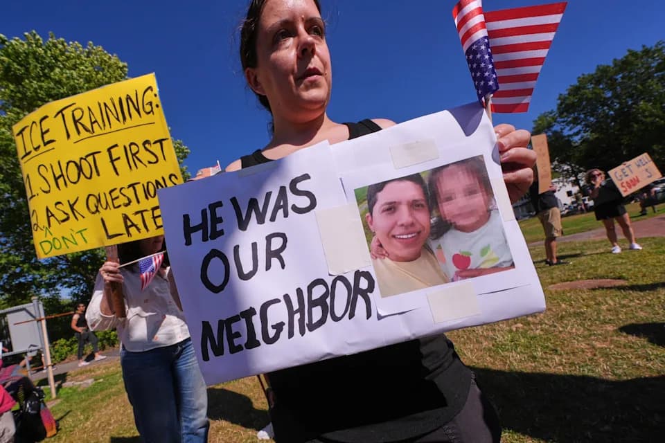 Lawmakers Demand DHS Records on ICE Officer After Fatal Maine Shooting