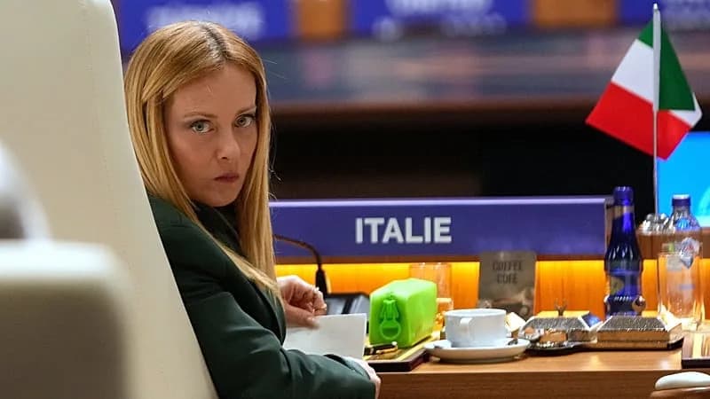 Italy Temporarily Suspends Schengen With Spain, Closes Air and Sea Borders After Ceuta Migrant Surge