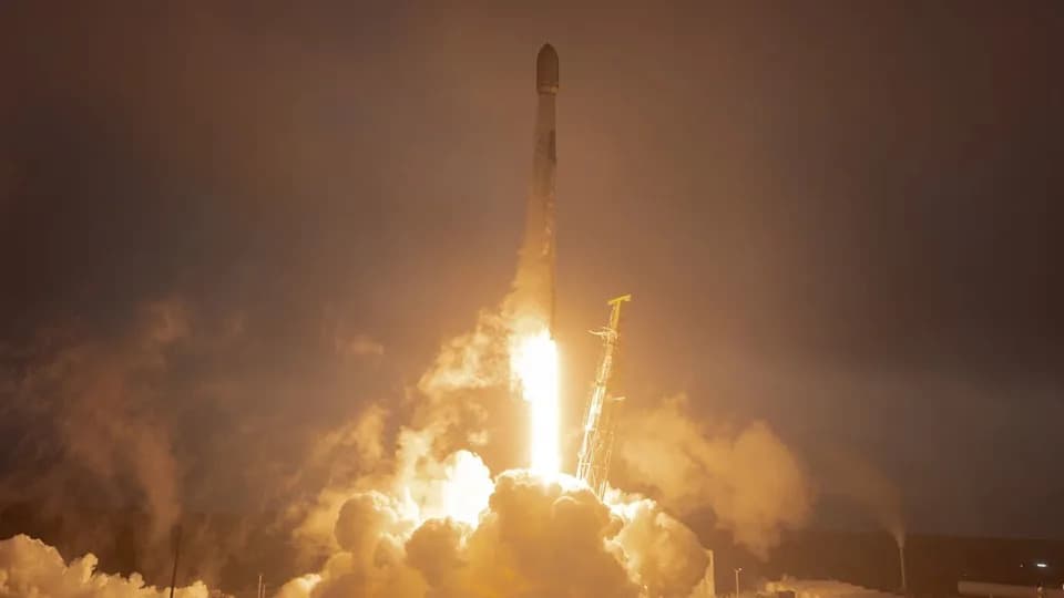 SpaceX Rockets 24 More Starlink Satellites Into Orbit — Booster B1081’s 26th Flight