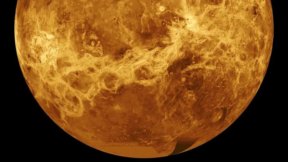 New Study Argues Venus May Once Have Been Covered by Oceans on 90% of Its Surface