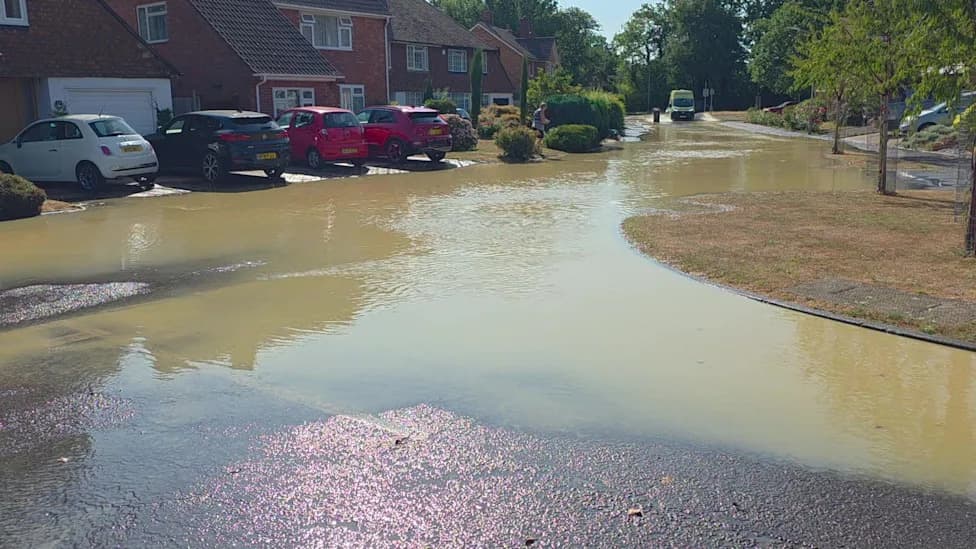 Water Crisis in Tonbridge: Up to 3,200 Homes Affected After Major Pipe Burst