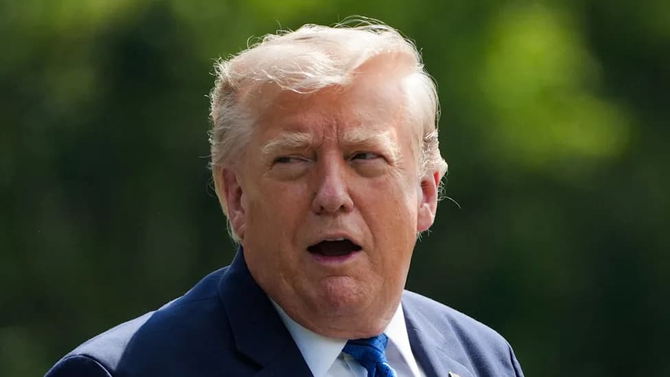 Trump’s Approval Falls to About 33% — Only Nixon Polled Lower Late in a Second Term