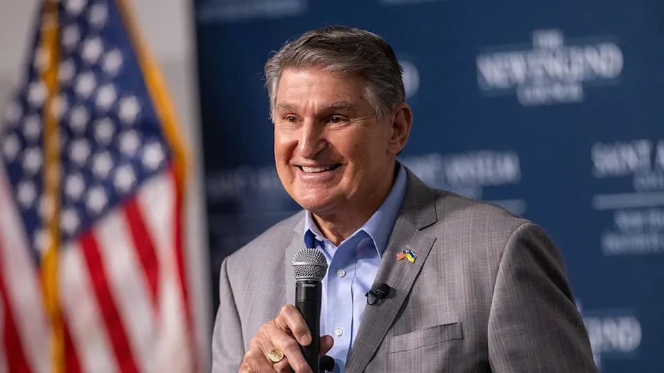 Manchin: 'No Way' He'd Back Socialist Candidates, Warns of 'Crazy' Agendas That Threaten Policing, Defense and Energy